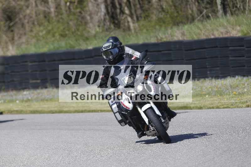 /01 02.04.2026 MAZ ADR/Gruppe gelb Gruppe gruen/37